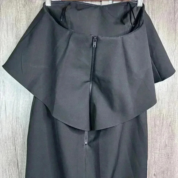 Chelsea 28 Dress Sz 6 Strapless Ruffle Neckline Crepe Peplum Sheath Black Color - Picture 6 of 10